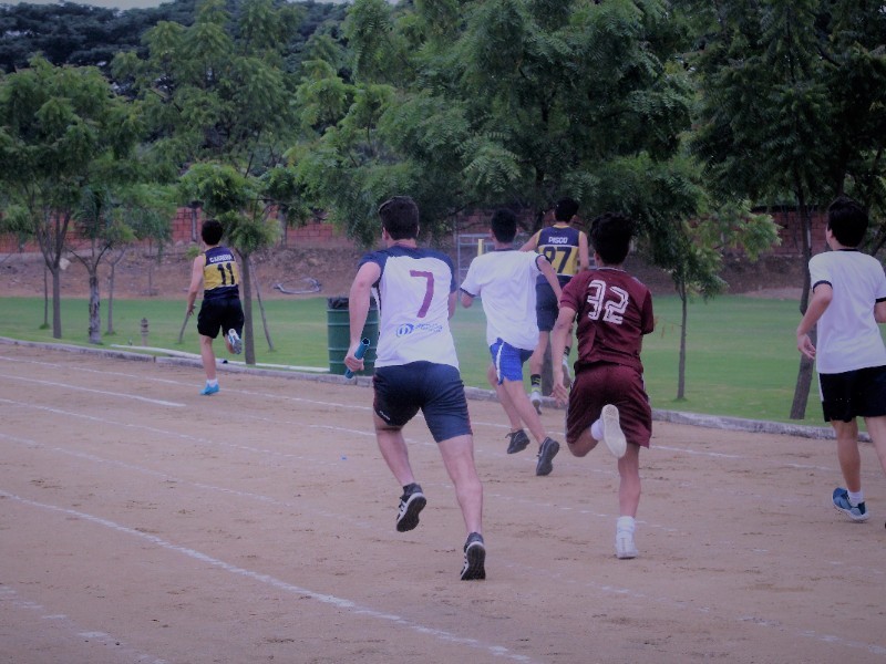 foto de Nuestros atletas inician sus competencias