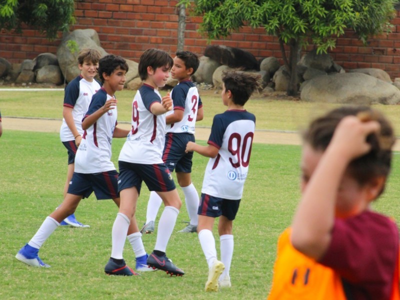 foto de Sub 12 golea a sus rivales de turno