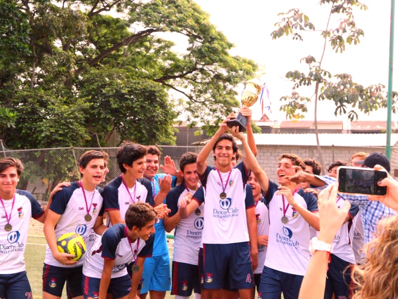 foto de CAMPEONES EN SHOES ALVARITO