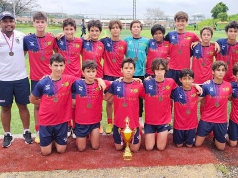 foto de (VIDEO) Campeones en Shoes Alvarito