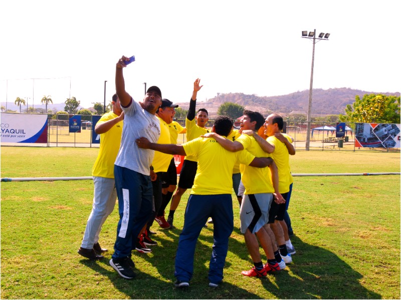 foto de El equipo Amarillo se proclamó 'Gran Campeón' del Torneo de Profesores