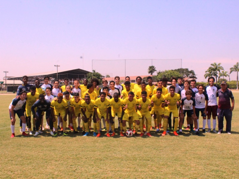 foto de Lindo partido con la Tricolor