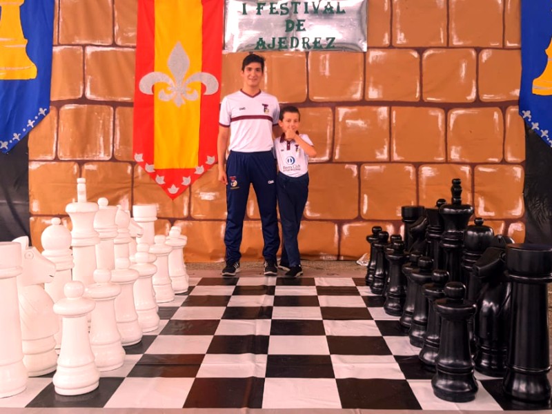 foto de Juan Pablo Crausaz, logra el segundo lugar en festival de Ajedrez