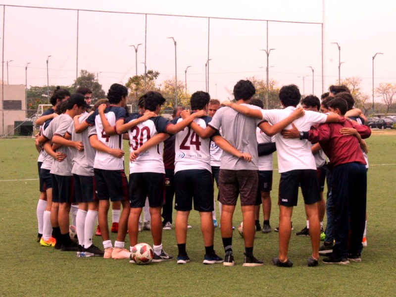 foto de Entre los 4 mejores del Intercolegial