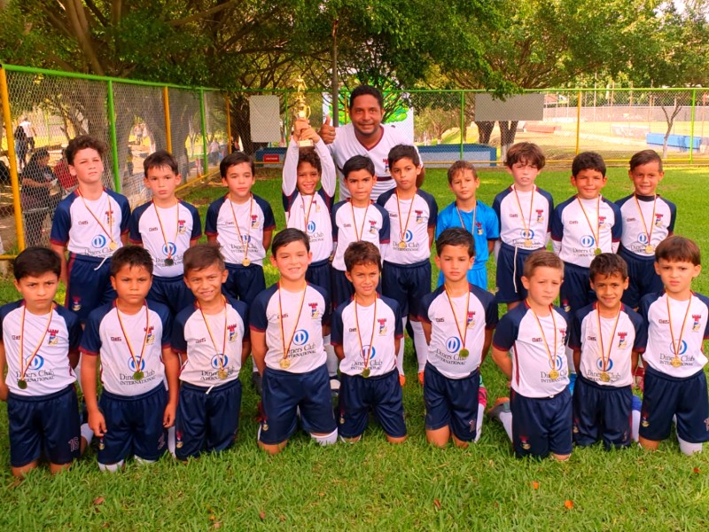 foto de Sub 7 alcanza el título del Interbarrial
